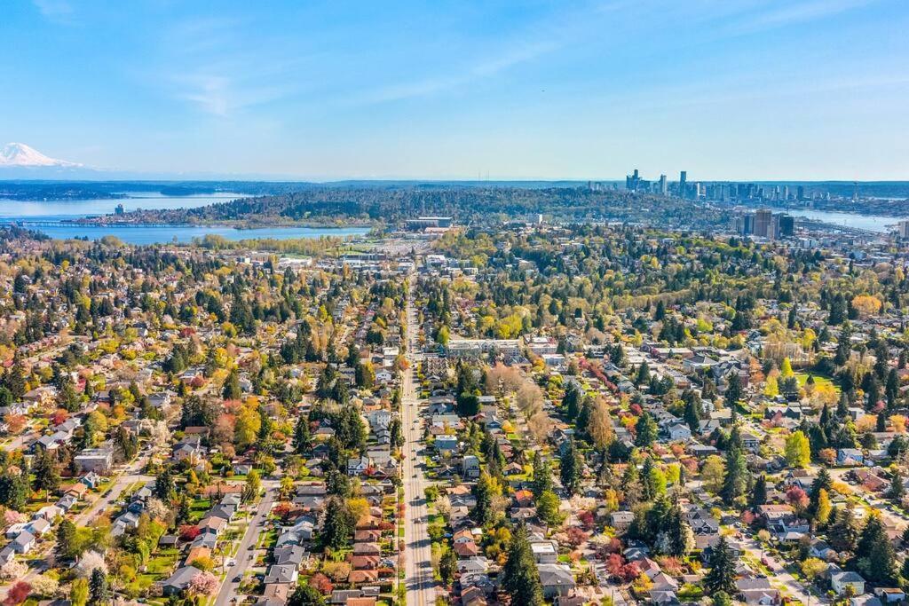 Lilac In Law, Picturesque Lower Unit Seattle Dış mekan fotoğraf
